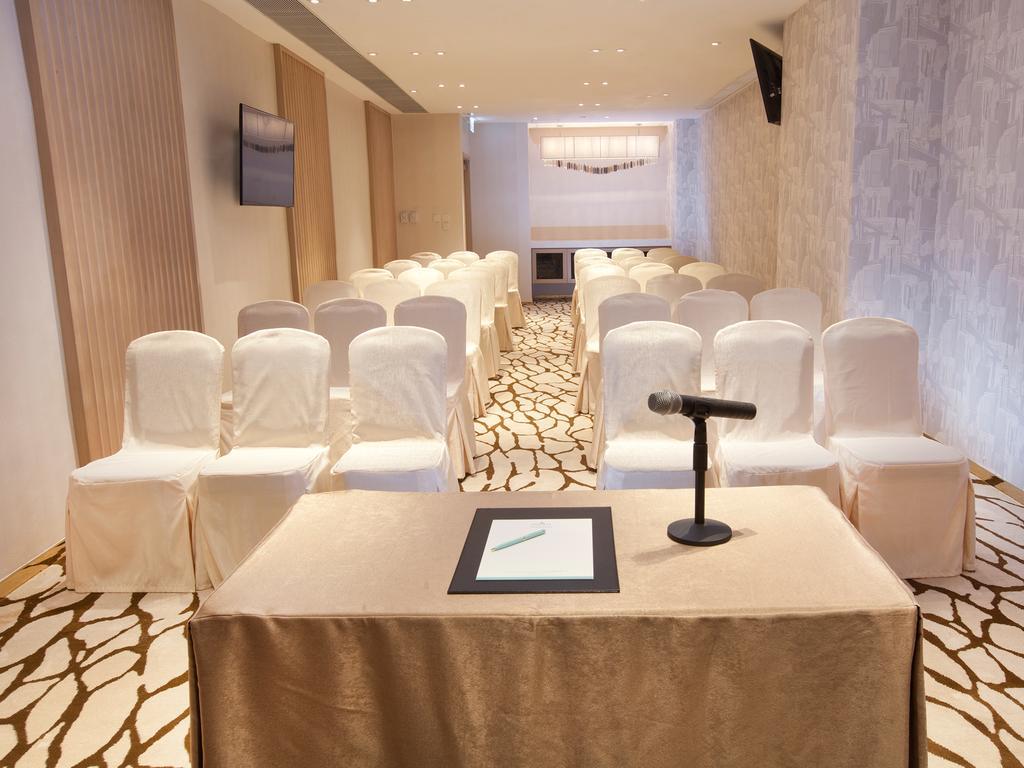 Dorsett Tsuen Wan, Hong Kong Hotel Exterior foto