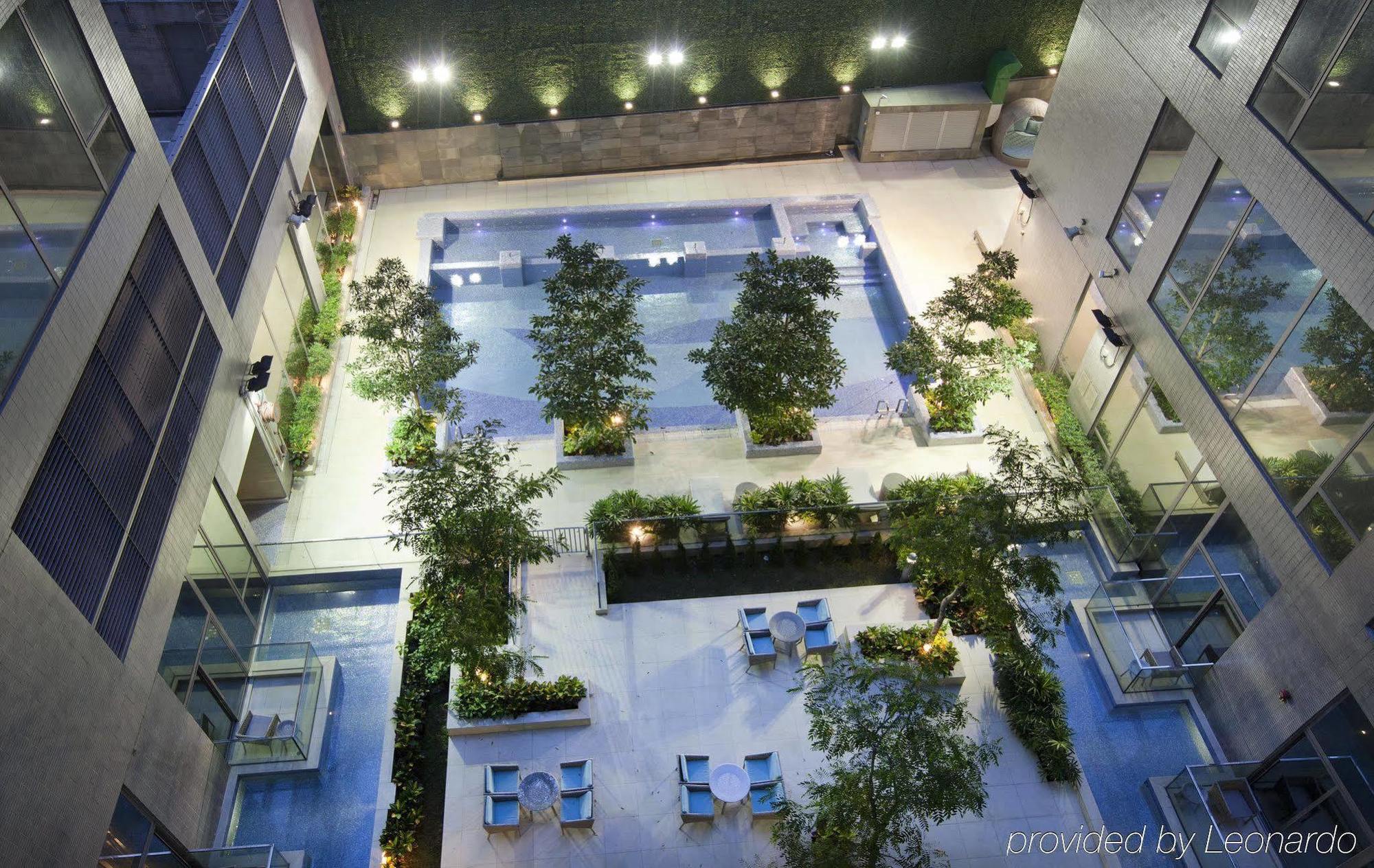 Dorsett Tsuen Wan, Hong Kong Hotel Exterior foto