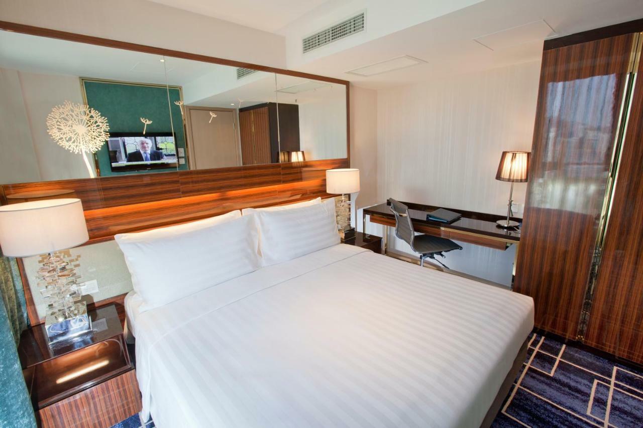 Dorsett Tsuen Wan, Hong Kong Hotel Exterior foto